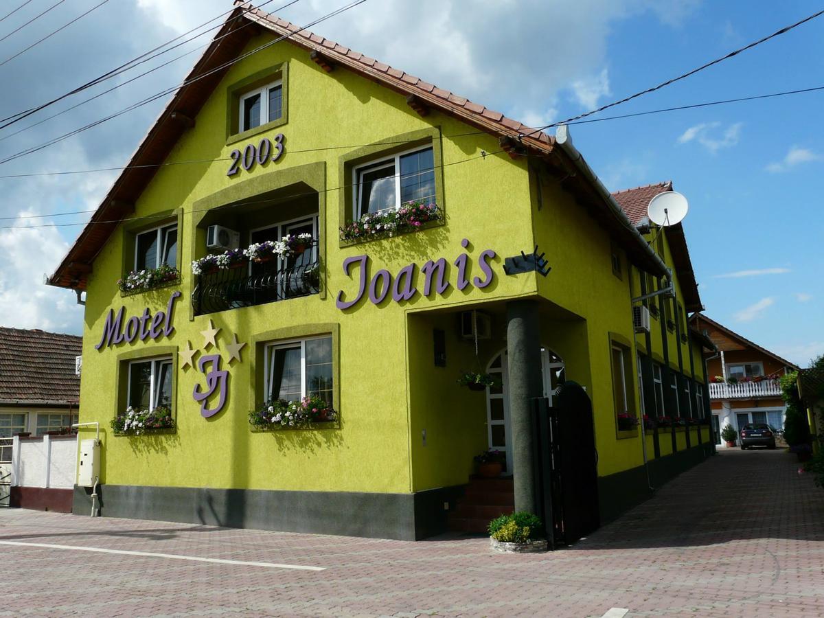 Motel Ioanis Mindruloc ภายนอก รูปภาพ