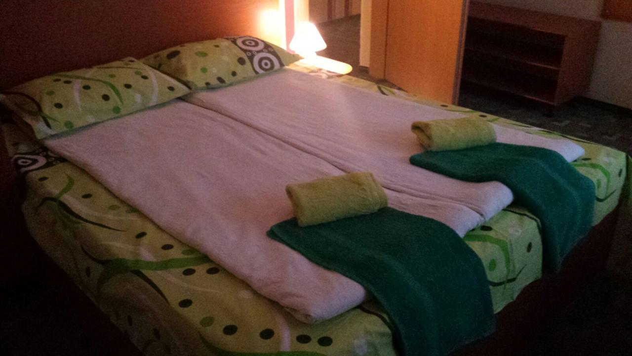 Motel Ioanis Mindruloc ภายนอก รูปภาพ